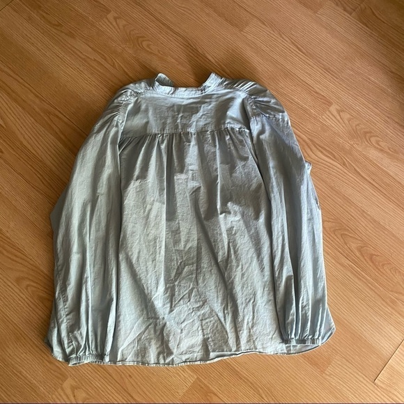 Textiles Elizabeth & James Light Blue Oversized Boxy Button Down Large - Picture 8 of 8